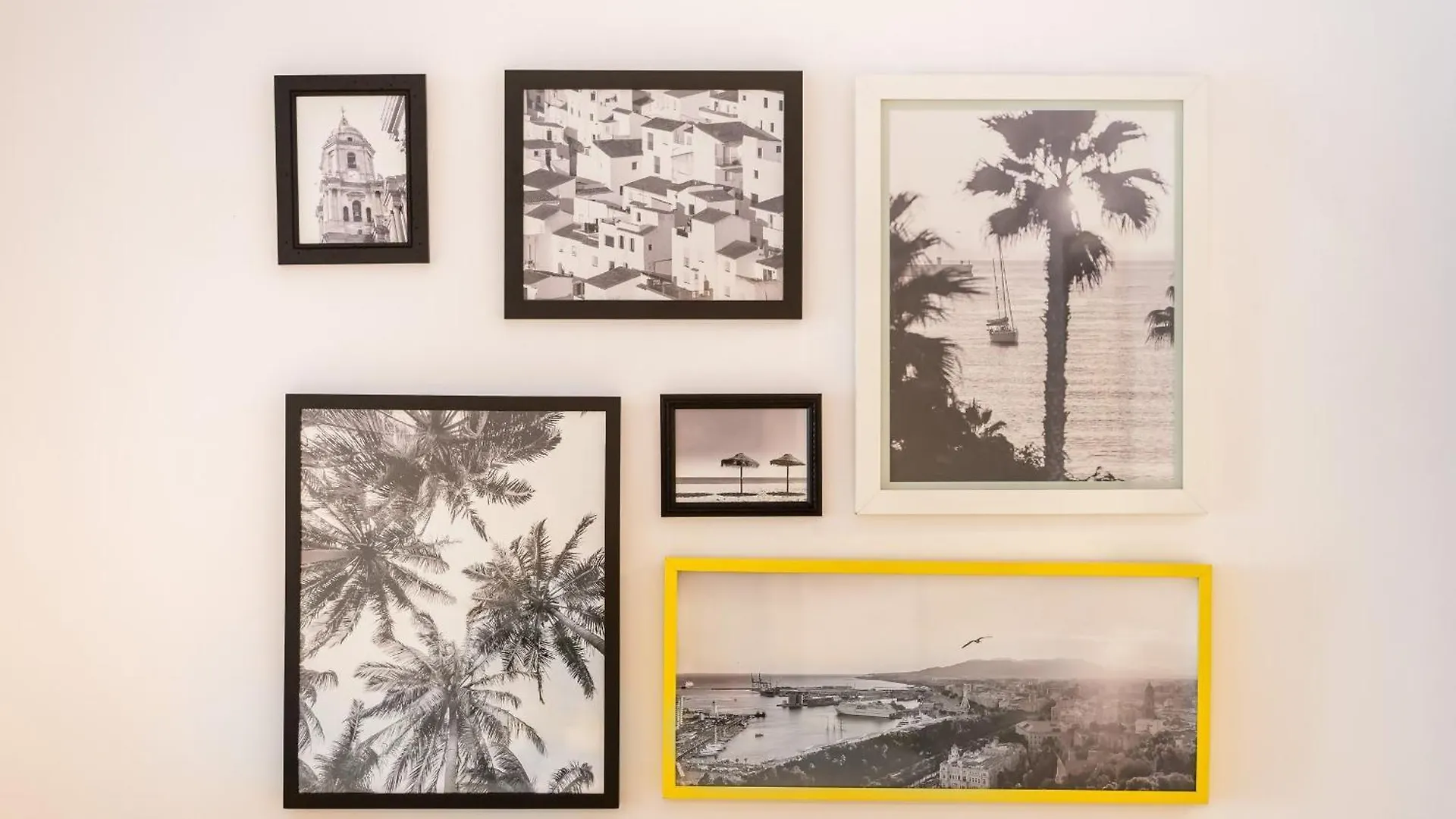 Torremolinos Yellow Fabuloso Andra Apartment