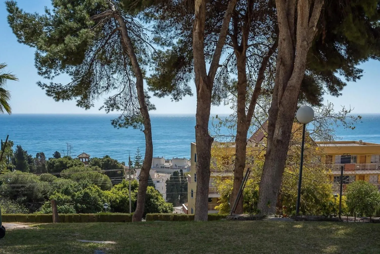 Torremolinos Yellow Fabuloso Andra Appartement